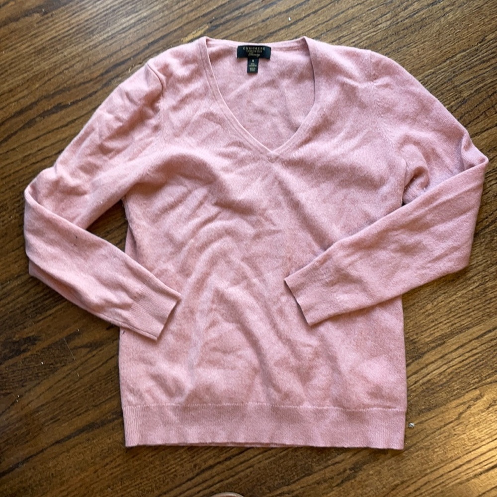 100% Cashmere sweater